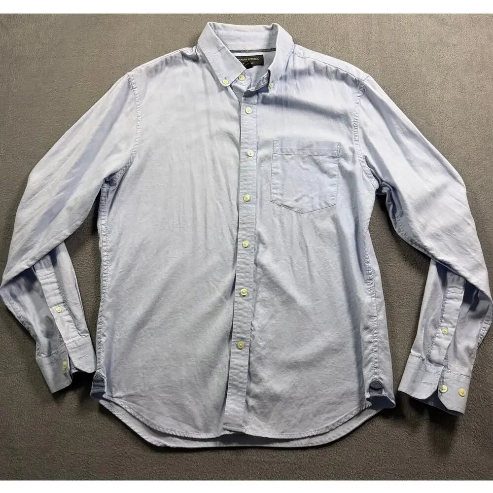 Banana Republic Shirt Mens Medium Light Blue Oxford Button Down‎ Long Sleeve